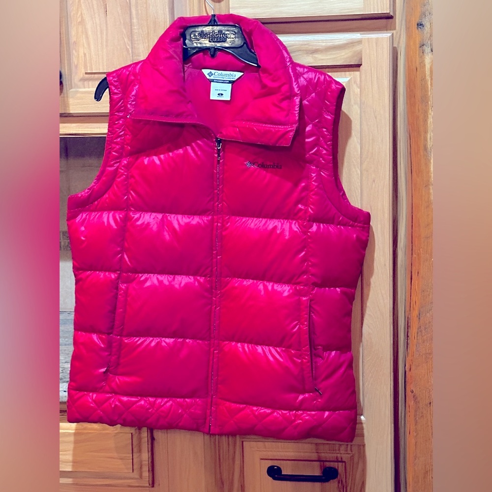 Ladies Columbia Omni Shield insulated vest L